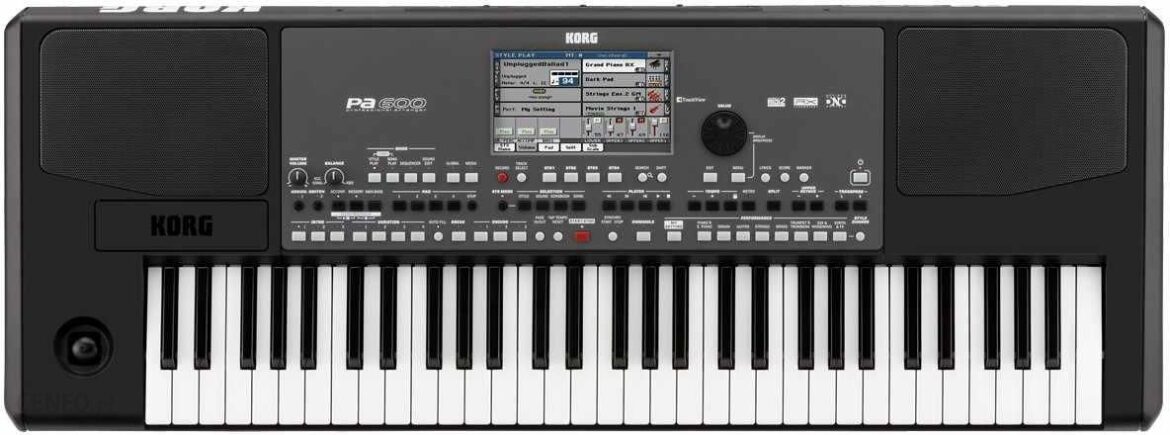 Korg PA 600